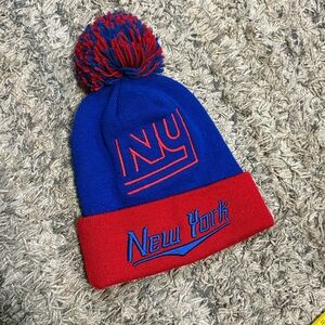 Leader of the game LG Red and Blue NEW YORK Knit BENNIE